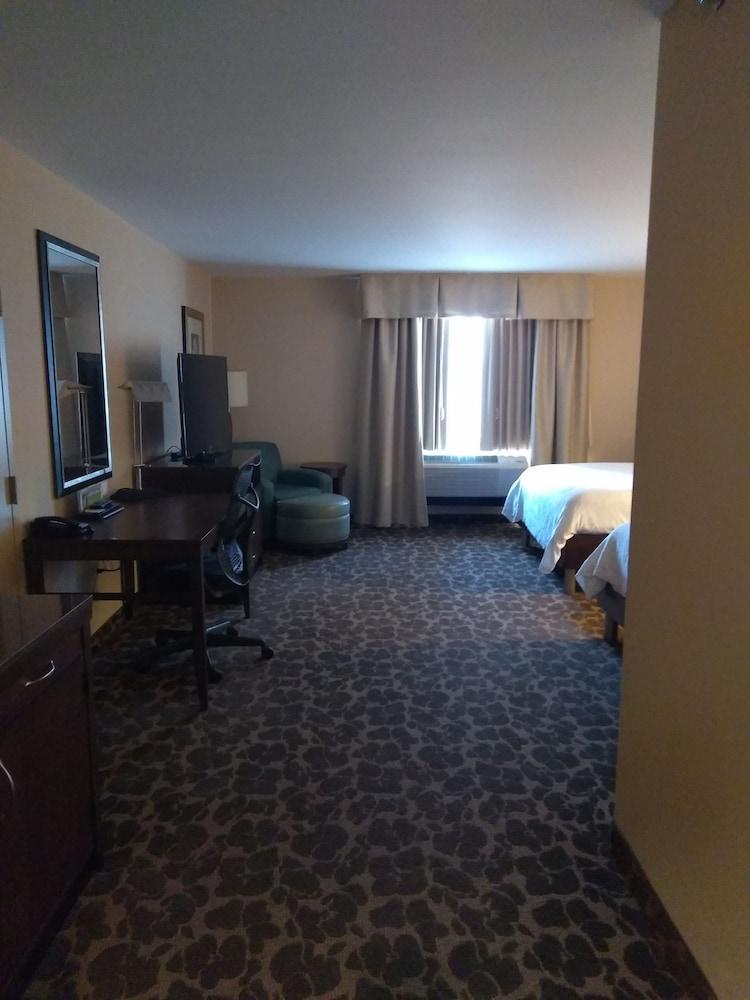 Hilton Garden Inn Charlotte/Concord Exterior foto