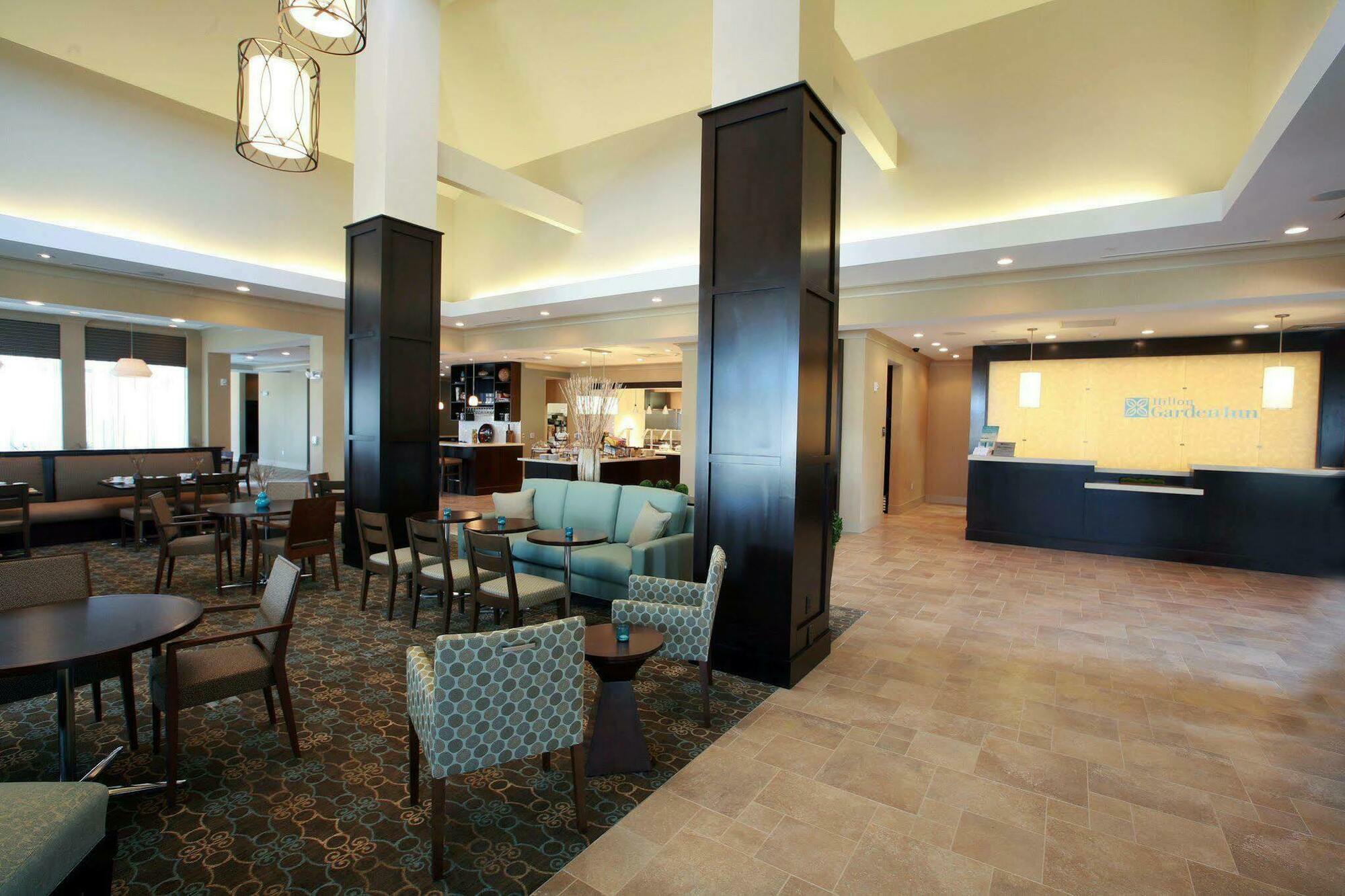 Hilton Garden Inn Charlotte/Concord Restaurante foto